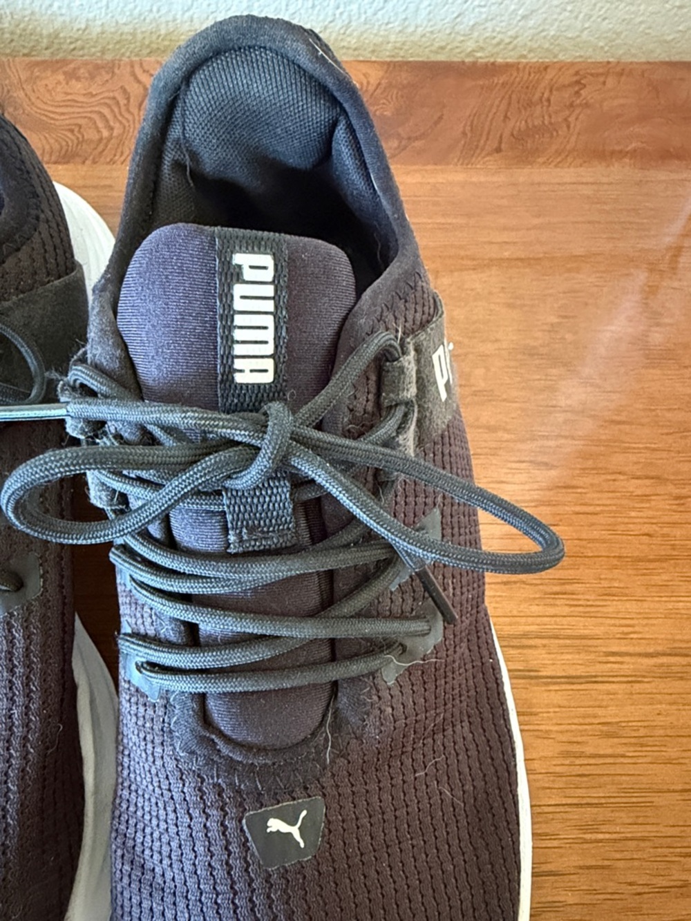 BACK TO SCHOOL SALE Puma Women’s Black Mesh Knit Lace-Up Sneakers Size 7.5 - Picture 2 of 10